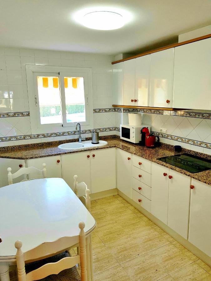 Apartamento Con Piscina En Oliva Nova Exterior foto